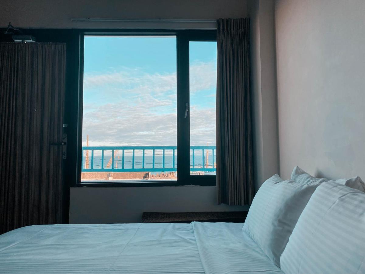 Lugo Hotel Manzhou Quarto foto